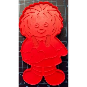 Vintage Raggedy Ann‎ Cookie Cutter The Bobbs Merrill Co Inc Red Plastic